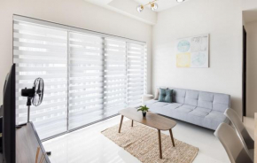 Relaxing and Cozy 2 Bedroom with Balcony